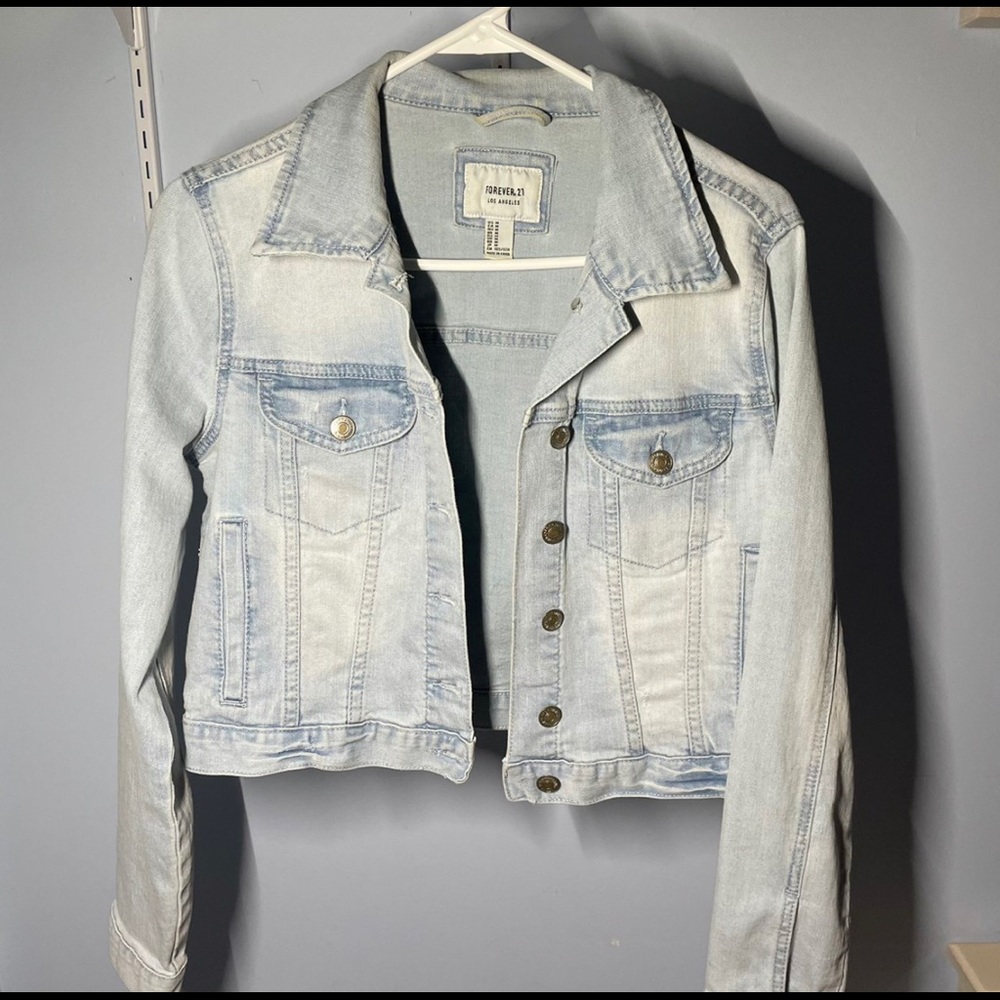Cropped jean jacket